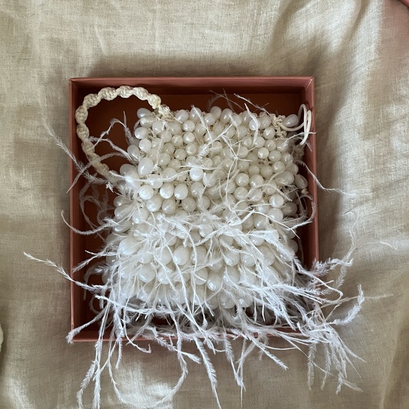 Cult Gaia Dory Feather Bag - Picture 7 of 9